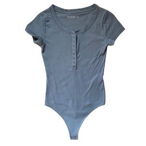 Abercrombie & Fitch Bodysuit Henley